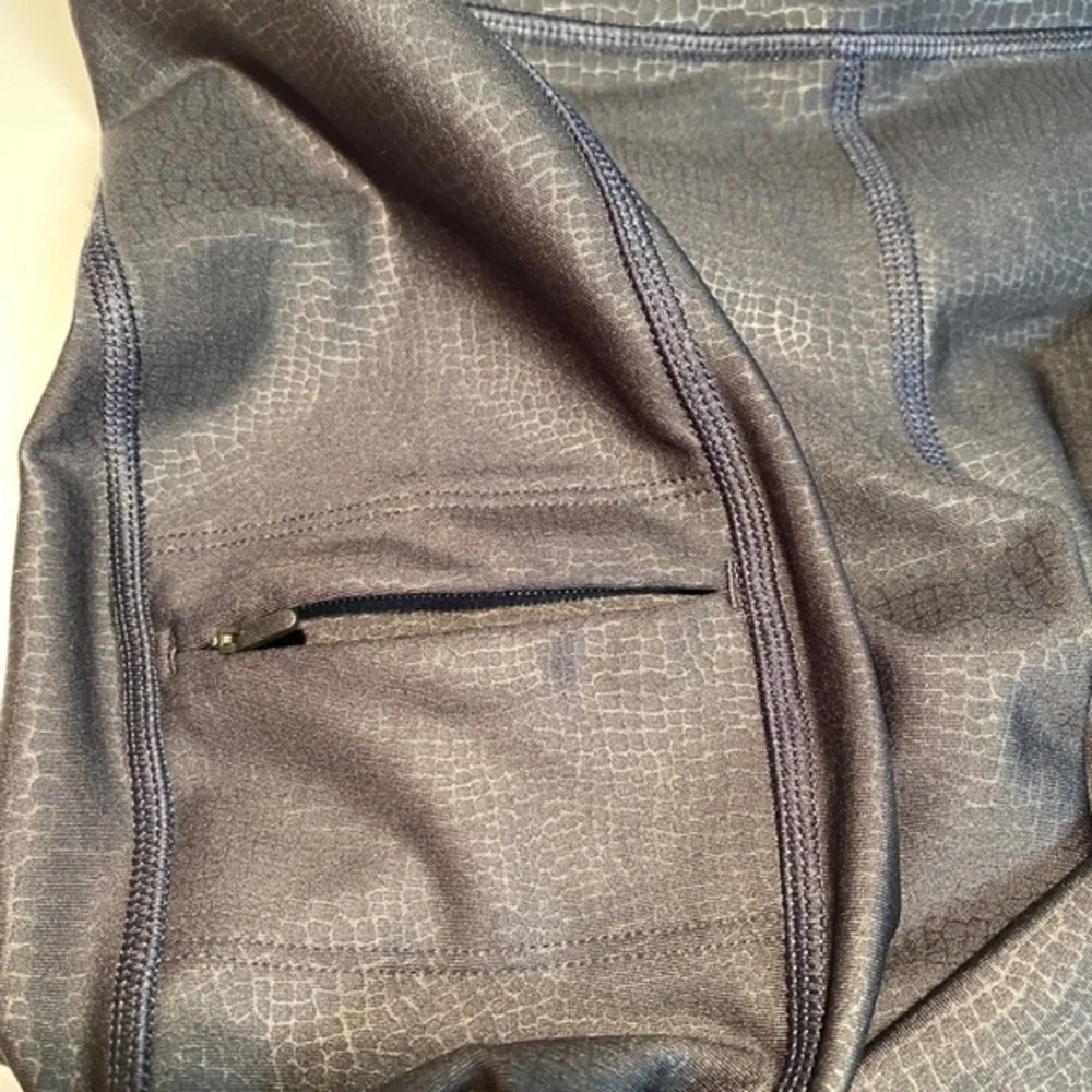 LOLE Athletic‎ leggings and shirt